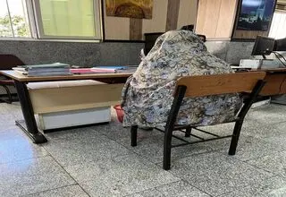این زن شالاتان عاشق سرقت طلاست