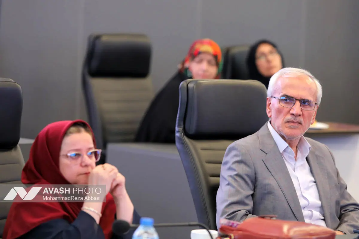 سمپوزیوم  دختران اوتیسم یران