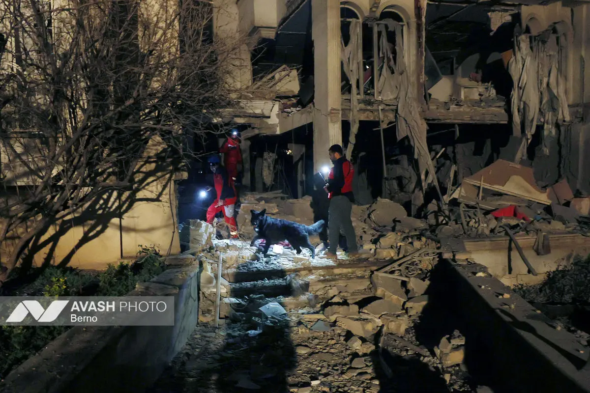 حملات شبانه آمریکایی - اسرائیلی به مناطق مسکونی تهرانAmerican-Israeli nighttime attacks on residential areas in Tehran
