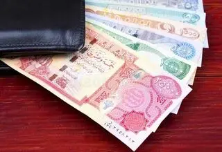 آغاز فروش ارز اربعین/ مشتریان ۳ بانک نمی‌توانند اینترنتی خرید کنند