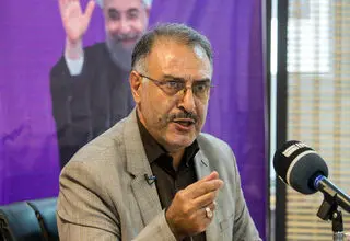 رمضان‌زاده: چون مجلس نماینده اکثریت مردم نیست، در مسیر دولت سنگ‌اندازی می‌کند