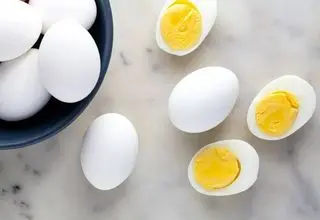 افزایش باورنکردنی کلسترول خون با این غذای حاضری