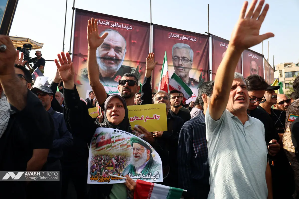 مراسم تشييع پيکر مطهر تعدادي از سرداران و فرماندهان، دانشمندان هسته‌اي
