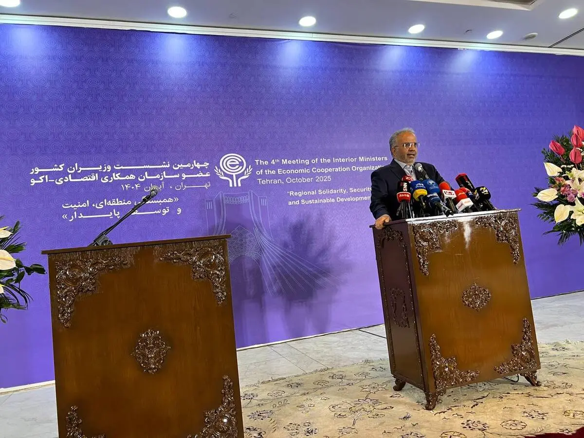 امروز مرزها نه خط جدایی بلکه محور پیوند کشورها هستند