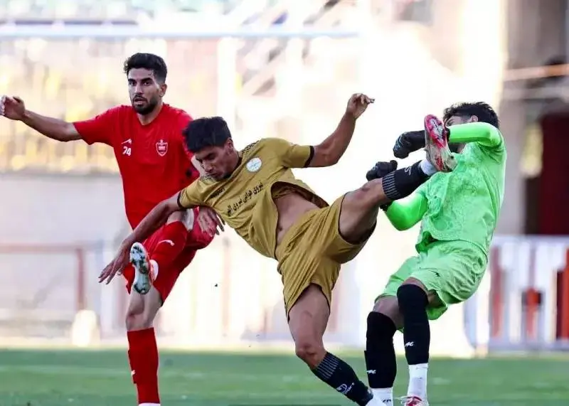 روایت واقعی بازی پرسپولیس: اعتراض، خون و بیمارستان!