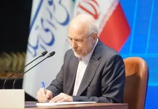 قالیباف: رزمندگانی هستند که سنگرشان آگاهی است