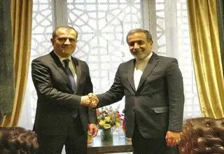 وزیر خارجه آذربایجان سالگرد پیروزی انقلاب اسلامی را تبریک گفت