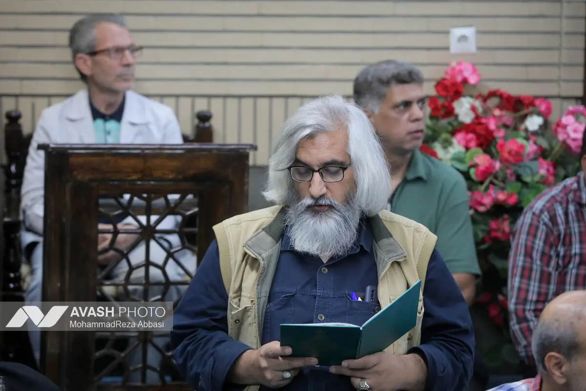 مراسم یادبود مرحوم «اکبر عبدی» در مسجد بلال صدا و سیما