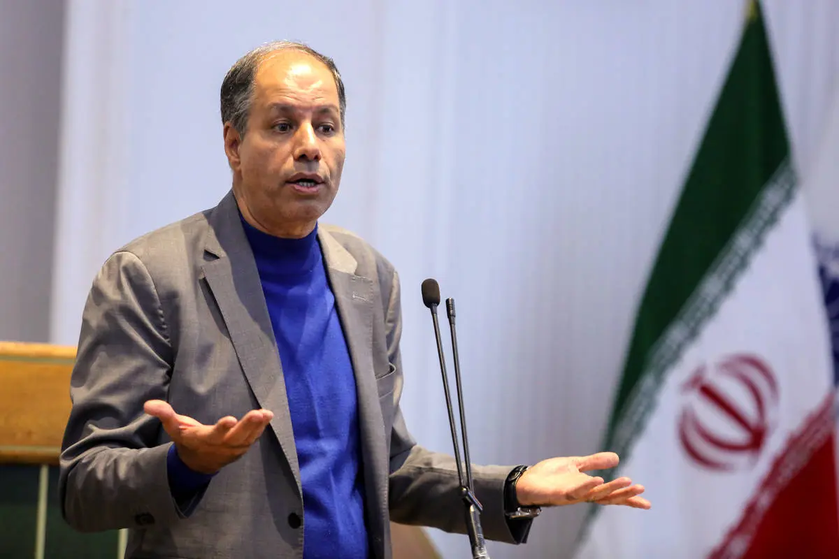 شبکه برق ایران امکان کنترل هوشمند مصرف در ادارات را ندارد