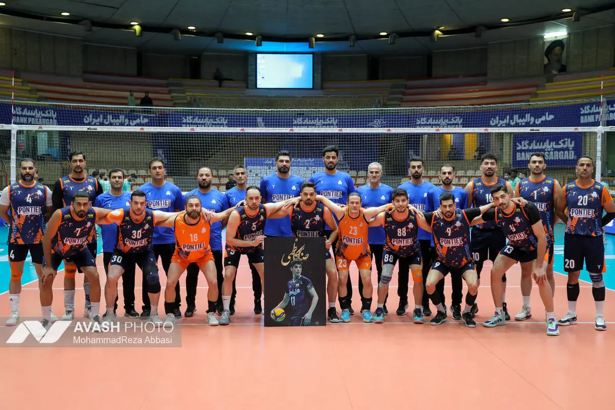 دیدار تیم های والیبال پیکان تهران و سایپا تهران