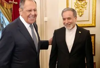 لاوروف: مذاکرات پوتین و عراقچی سازنده بود