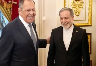 لاوروف: مذاکرات پوتین و عراقچی سازنده بود