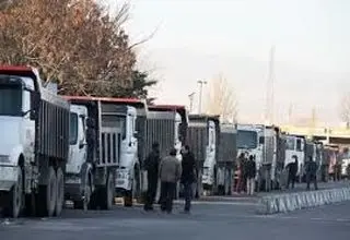 دولت و مردم همدیگر را گروگان گرفته‌اند؟ 
