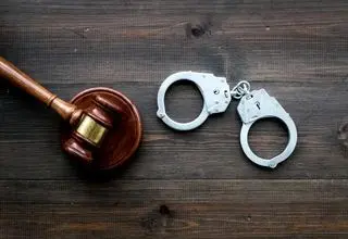 صدور حکم دادگاه انقلاب برای دو فرانسوی متهم به جاسوسی