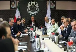 تغییر احراز هویت و بررسی صلاحیت رانندگان تاکسی‌های اینترنتی 