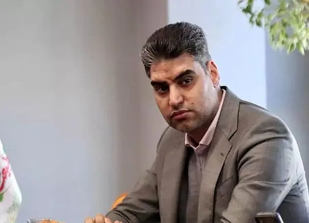 حدادی: انتخاب رهبر انقلاب هوشمندانه بود/ پای آرمان‌ها ایستاده‌ایم