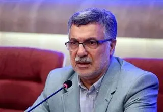 وزیر بهداشت: هر هفته وضعیت دارو را رصد می‌کنیم