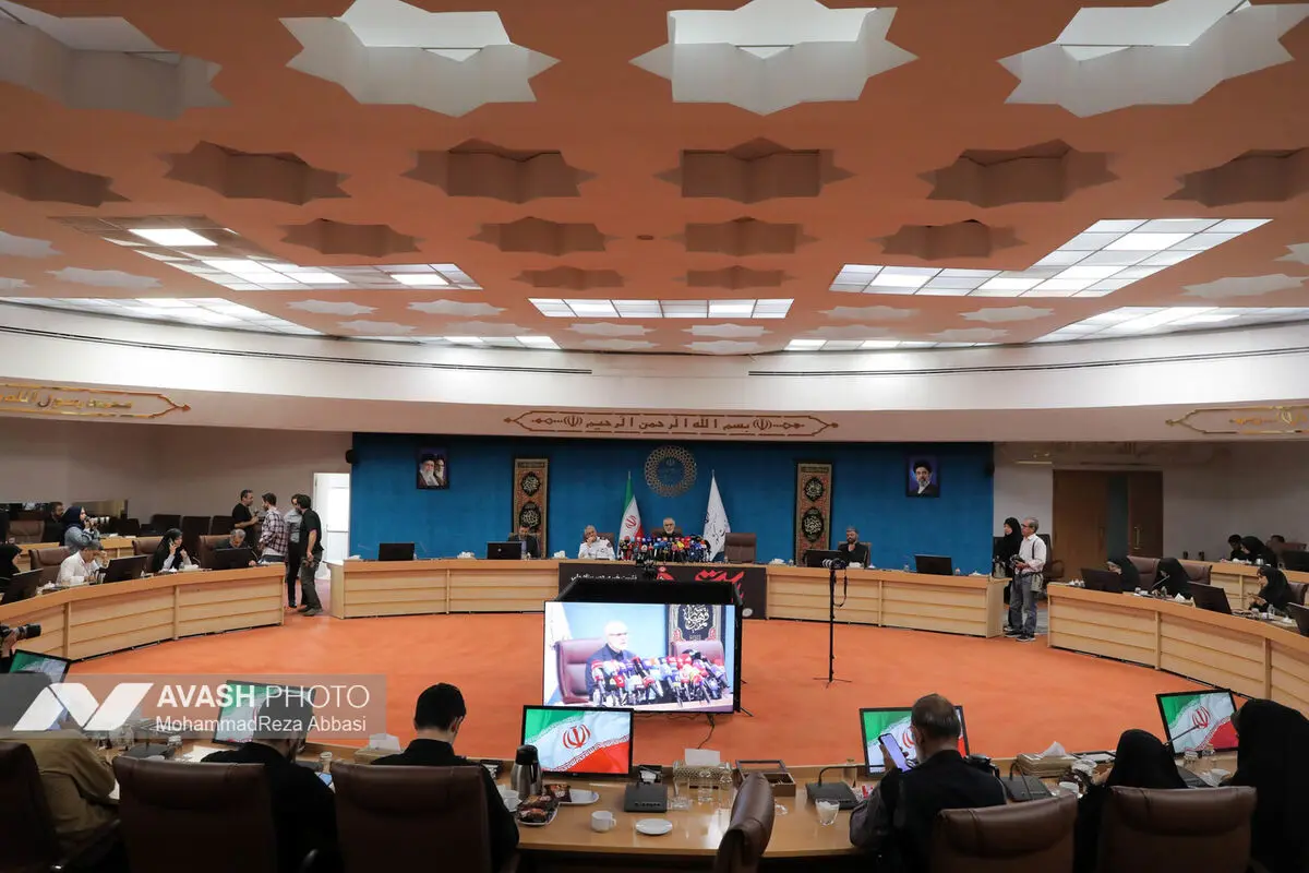 نشست خبری دبیر ستاد ملی مراسم وداع و تشییع پیکر مطهر رهبر شهید