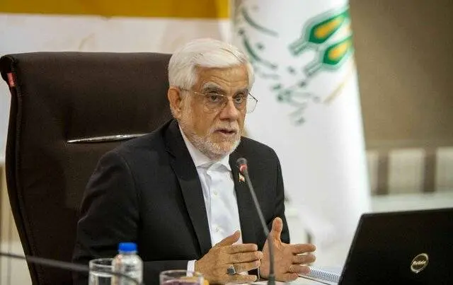 عارف: توسعه هوش مصنوعی در تمام بخشهای کشور ضروری است