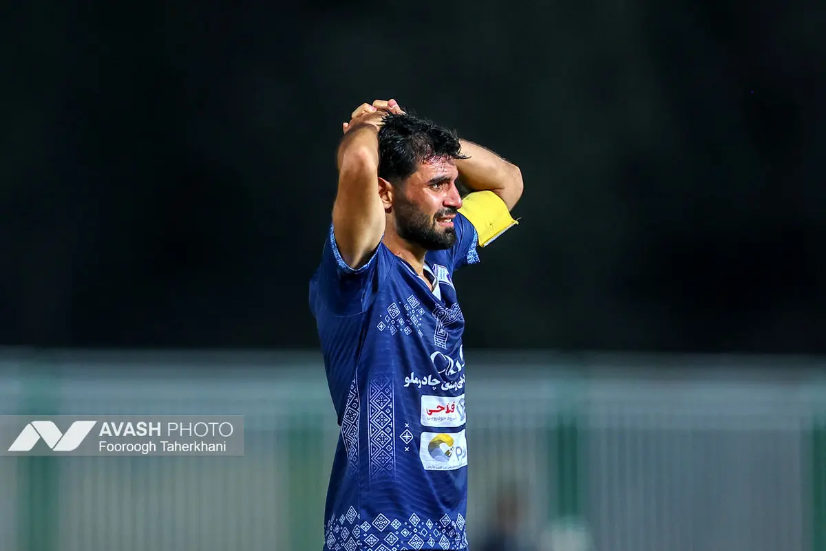 لیگ برتر فوتبال - استقلال و چادرملو