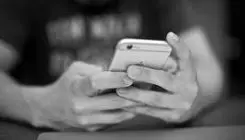 شهر آدم‌های یک‌شکل قصه‌فروش 