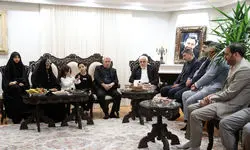 عراف با جمیله علم‌الهدی دیدار کرد