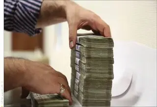 تقویت موتور تورمی نقدینگی 