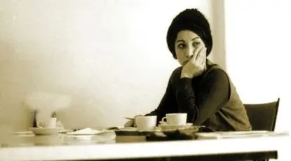 فروغ فرخزاد؛ زنی که زود مُرد، اما تمام نشد