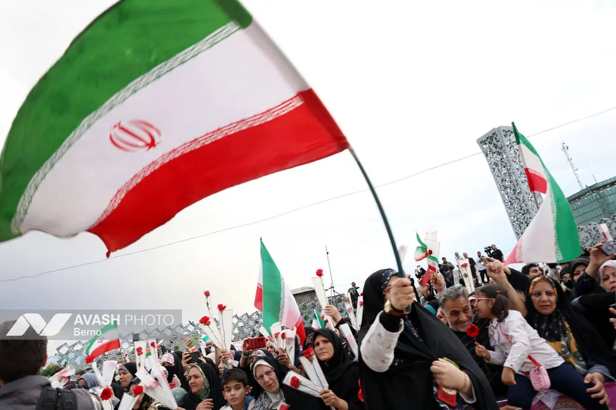 جشن پیوند آسمانی زوج‌های جان‌فدای ایران