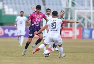 برتری خانگی آلومینیوم مقابل ذوب‌آهن 9 نفره
