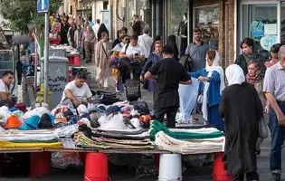 دستفروشی در پیاده‌روها؛ پناهگاه اقتصاد بی‌پناه مانده!