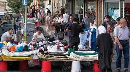 دستفروشی در پیاده‌روها؛ پناهگاه اقتصاد بی‌پناه مانده!