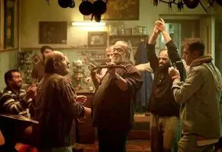 اکتای براهنی: پیرپسر را قانونی تماشا کنید