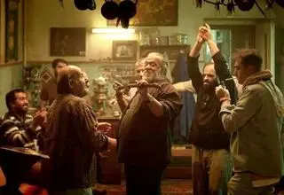 اکتای براهنی: پیرپسر را قانونی تماشا کنید