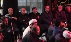 حضور رئیس‌جمهور در مراسم روضه خانگی شهید علی لاریجانی
