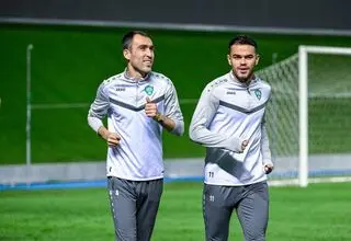 تمرینات اختصاصی هافبک پرسپولیس