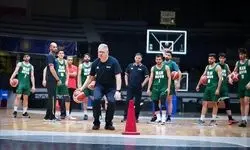 سرمربی یونانی تیم ملی بسکتبال شنبه به ایران می‌آید