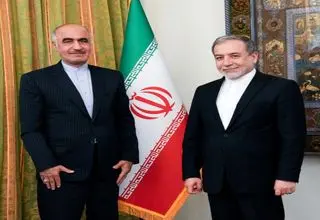 سرکنسول جدید ایران در آستاراخان با عراقچی دیدار کرد