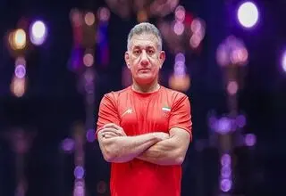 محمدی: از عملکرد کشتی‌گیران نوجوان راضی هستم
