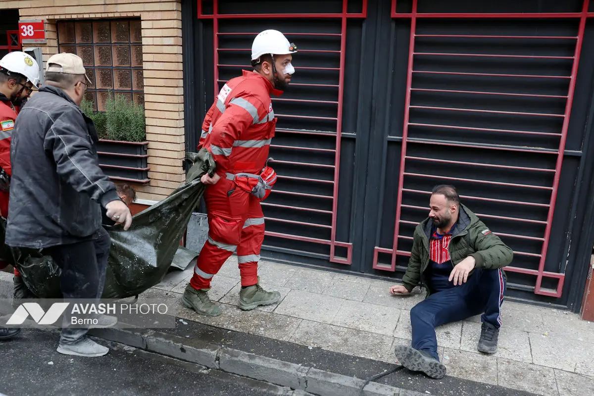 حملات آمریکا و رژیم صهیونیستی به منازل مسکونی در تهران - ۸ فروردین