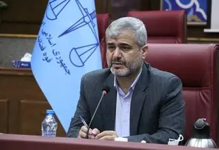 رئیس کل دادگستری: حضور وکیل در پرونده در برابر قاضی نیست