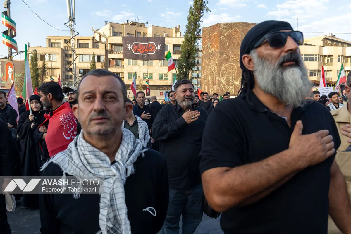 مراسم تشییع پیکر مطهر رهبر شهید انقلاب در تهران - ۴