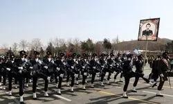 آیین اختتامیه دوره رزم مقدماتی هنرآموزان درجه‌داری ارتش برگزار شد