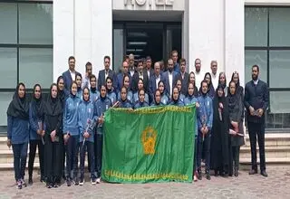 اهدای پاداش به تیم ملی فوتسال زنان پیش از اعزام