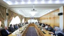 ابطحی: سفر پزشکیان به نیویورک باید مردم را از تعلیق خارج و زمینه مذاکره برابر با آمریکا را فراهم کند