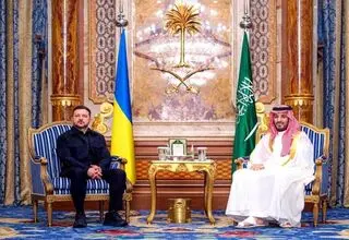 مذاکرات عربستان و اوکراین برای بررسی همکاری امنیتی مشترک