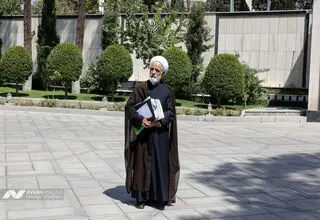 حتماً نظر مجمع تشخیص مصلحت نظام درباره CFT مثبت است/ وزارت اقتصاد در حال پیگیری خروج ایران از  لیست سیاه است