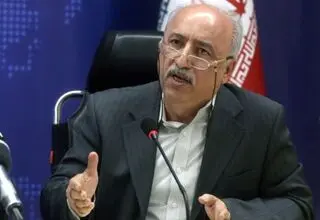 گسترش فقر و نابرابری، بستر نفوذ دشمن را فراهم کرد