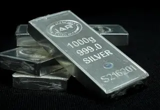 رکورد تازه در معاملات امروز نقره؛ افزایش ۲۵.۴۶ درصدی نسبت به روز گذشته