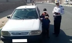 توقیف خودروی سواری با رانندگی کودک ۹ ساله